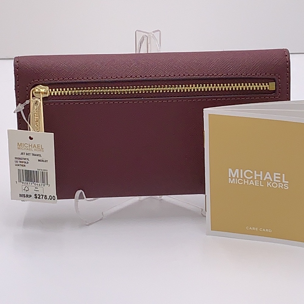 MICHAEL KORS JET SET TRAVEL LG TRIFOLD MERLOT - Picture 3 of 16